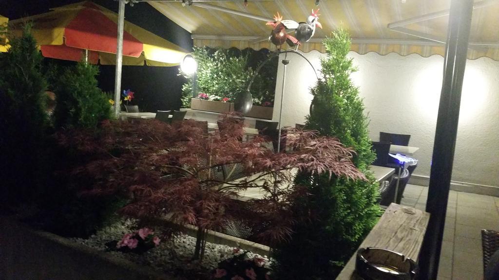 马尔蒙蒂酒店 巴瑟尔斯多夫 外观 照片